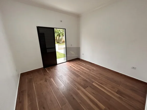 Imagem Casa em Condomínio para Venda em Ubatuba / SP no bairro Horto