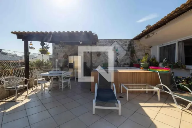 Imagem Casa à Venda - Recreio, 3 Quartos, 350 m2