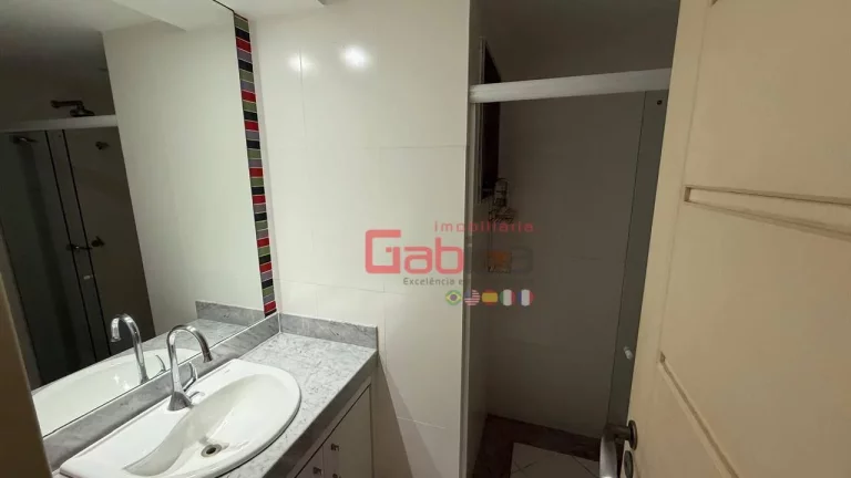 Imagem Apartamento com 3 dormitórios à venda, 170 m² por R$ 1.500.000,00 - Passagem - Cabo Frio/RJ