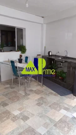 Imagem SOBRADO FRONTAL/85M²/02 DORMITÓRIOS/01 WC/02 VAGAS/QUINTAL/CHURRASQUEIRA