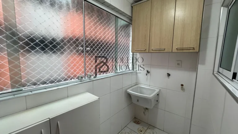 Imagem Apartamento 02 dormitórios, sendo 01 suíte, sala para dois ambientes - Canto do forte