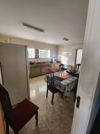 Imagem Apartamento com 3 dormitórios à venda, 243 m² por R$ 1.200.000,00 - Vila Nova - Cabo Frio/RJ