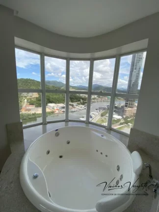 Imagem Frente ao Mar para Venda em Balneário Camboriú / SC no bairro Centro