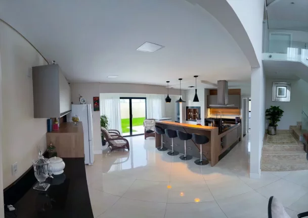 Imagem CASA com 4 dormitórios à venda com 452.84m² por R$ 1.950.000,00 - GUARAPUAVA / PR