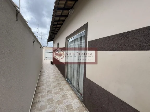 Imagem Casa térrea com piscina em Jardim Grandesp - Itanhaém: 2 dormitórios, 1 suíte, 68m² e por R$360.000,00