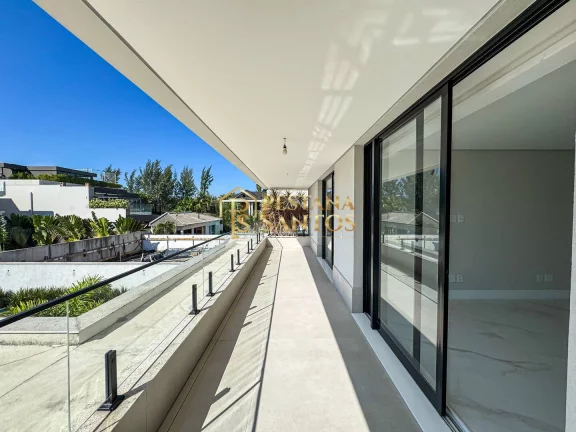 Imagem Excelente Casa 5 suítes - Condomínio Alphaville Barra da Tijuca.