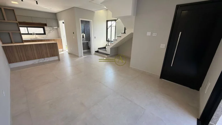 Imagem Lindo sobrado à venda novíssima com planejado de esquina apenas 600m praia
