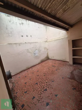 Imagem Casa à venda em São Paulo, Vila Liviero, com 1 quarto