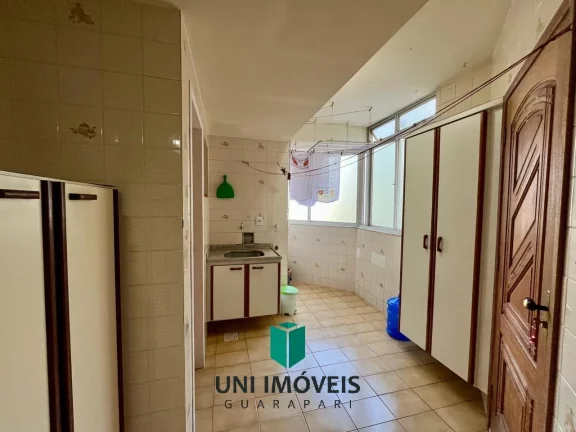 Imagem Apartamento amplo Frente Mar da Praia do Morro, 3 quartos (2 suítes), +DCE, Garagem