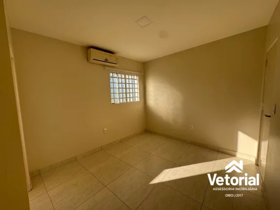Imagem Aluguel de Apartamento no Centro de Barreiras-BA: 3 quartos, 3 suítes, 1 sala, 75m² de área. Venha conferir!