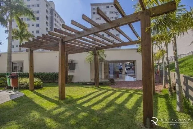 Imagem Apartamento à venda em Porto Alegre, Petrópolis, com 2 quartos, 47m²