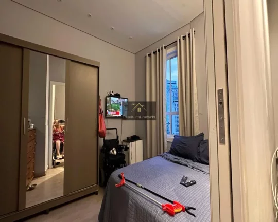 Imagem OPORTUNIDADE ÁREA CENTRAL PRÓXIMO AO METRÔ SÉ APARTAMENTO AMPLO REFORMADO 1 SUÍTE 49,00 M EXCELENTE LOCALIZAÇÃO ÓTIMO CUSTO BENEFÍCIO VISTA DA CIDADE