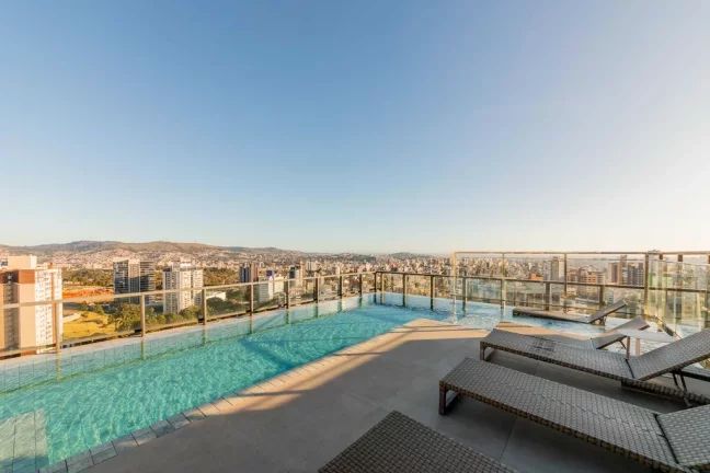 Imagem Studio à venda em Porto Alegre, Petrópolis, com 1 quarto, 28,41m2