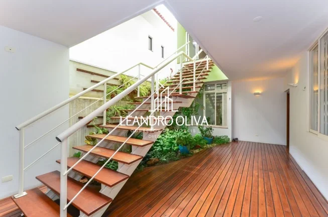 Imagem Casa à Venda – Vila Mariana – São Paulo/SP 4 dormitórios | 325 m² de área construída