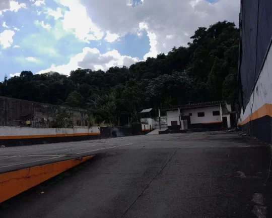Imagem sobrado com 2 quartos FL26