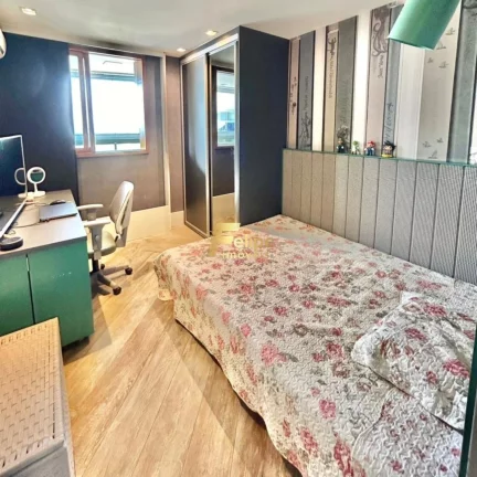 Imagem Belíssimo apartamento na Mata da Praia com PORTEIRA FECHADA.