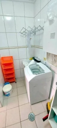 Imagem CASA 300 MTS DA PRAIA COM PISCINA