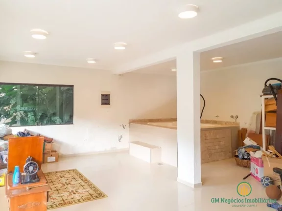 Imagem Casa diferenciada no condomínio Vila Verde - km 36 pela Raposo Tavares