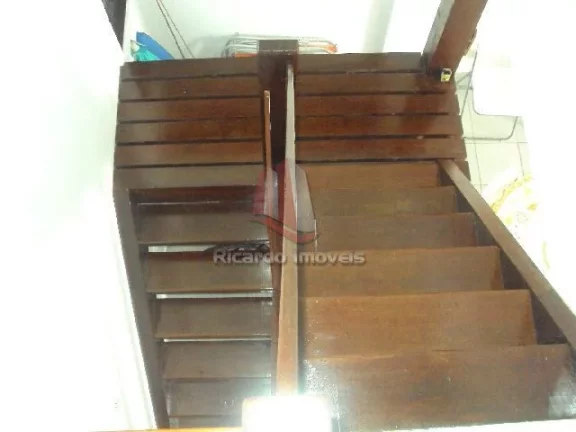 Imagem Casa Duplex Mobiliado c/ 2 Suítes e 80 M².