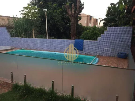 Imagem Casa com 4 dormitórios à venda, 250 m² por R$ 750.000,00 - Ipiranga - Ribeirão Preto/SP
