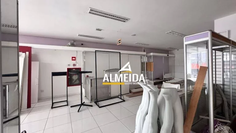 Imagem Sala para alugar, 400 m² por R$ 6.000,00 - Centro - Rio Claro/SP