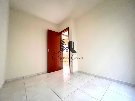 Imagem Área Privativa a venda 2 Quartos Bairro Cabral Contagem/MG