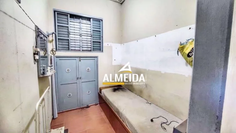Imagem Casa com 3 dormitórios à venda, 168 m² por R$ 478.000,00 - Santana - Rio Claro/SP