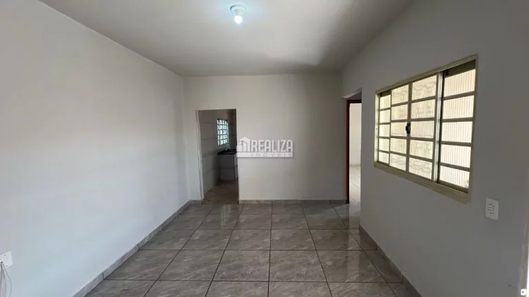 Imagem Casa à venda no Jardim Elza Amuí II, Uberaba - Oportunidade única!