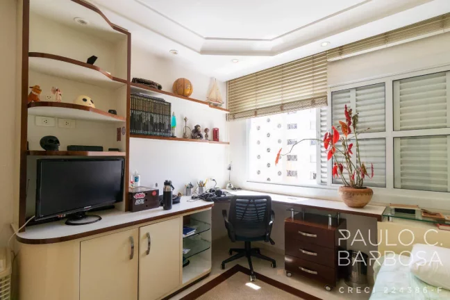 Imagem Jardim Paulista - 3 Dormitórios (1 Suíte) - 1 Vaga - 167m²