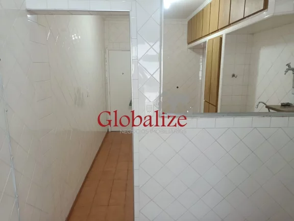 Imagem Apartamento Espaçoso e Moderno com 3 Dormitórios + Garagem com Infraestrutura para Carros Elétricos em Santos R$ 749 mil.