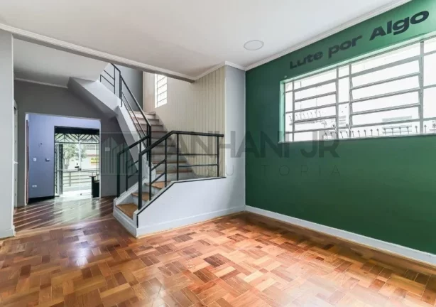 Imagem Casa Comercial para Locação em Jardim Paulista, São Paulo-SP: 8 Salas, 10 Vagas de Garagem, 450m² de Área!