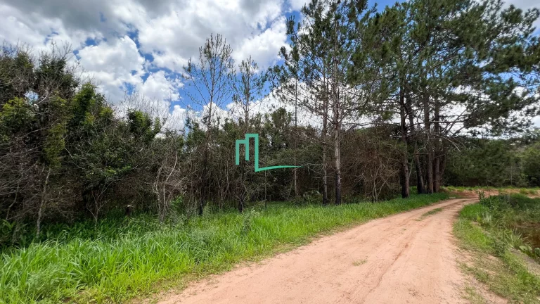 Imagem SITIO Á VENDA ENTRE FRANCA/SP E PATROCINIO PAULISTA EM EXCELENTE LOCALIZAÇÃO