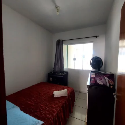 Imagem Casa Geminada para Venda em Sarandi, Parque Residencial Bom Pastor, 3 dormitórios, 1 banheiro, 2 vagas