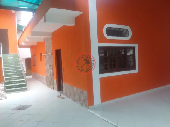 Imagem CASA COM 4 QUARTOS AREA GOURMET ,1 FLAT INDEPENDENTE , LAVANDERIA, AMPLO JARDIM E ESTACIONAMENTO ,ACEITA PERMUTA DE IMOVEIS