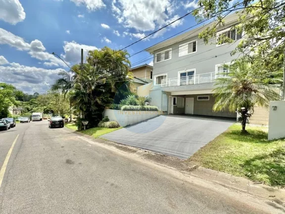 Imagem Casa em Condomínio a Venda no bairro Golf Gardens - Carapicuíba, SP