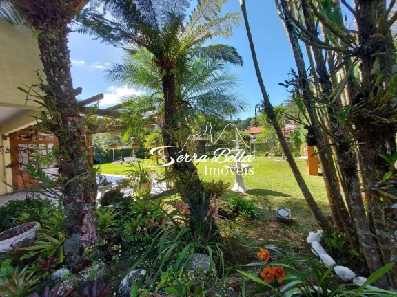 Imagem Casa com 4 dormitórios à venda, 260 m² por R$ 2.990.000,00 - Comary - Teresópolis/RJ