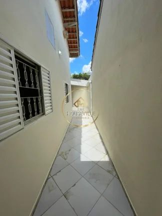 Imagem Casa 3 dormitórios ( 1 suíte), 2 vagas, Parque Interlagos, Sjc.