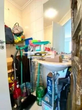 Imagem Sobrado Triplex em Condomínio com 153m2 para venda