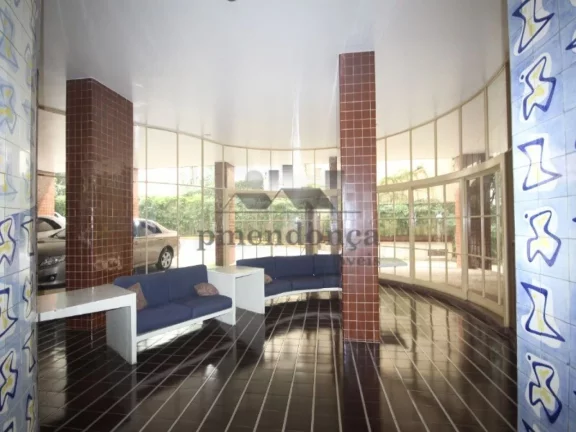 Imagem Apartamento à venda na Av Higienópolis co 4 quartos sendo 2 suites e 3 vagas. 370m2