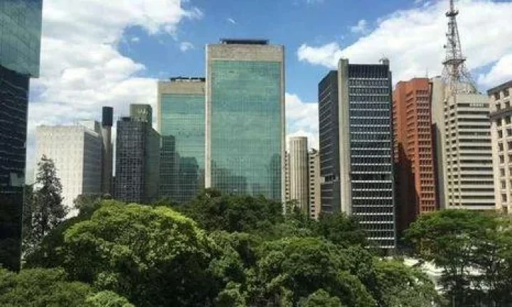 Imagem Conjunbto Comercial na Alameda Santos