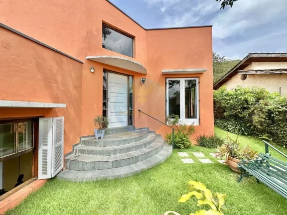 Imagem Casa integrada à venda na Granja Viana miolo, 4dorm, 2suítes