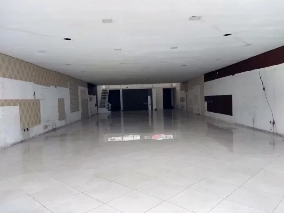 Imagem Salão para alugar, 350 m² por R$ 18.000,00/mês - Centro - Suzano/SP