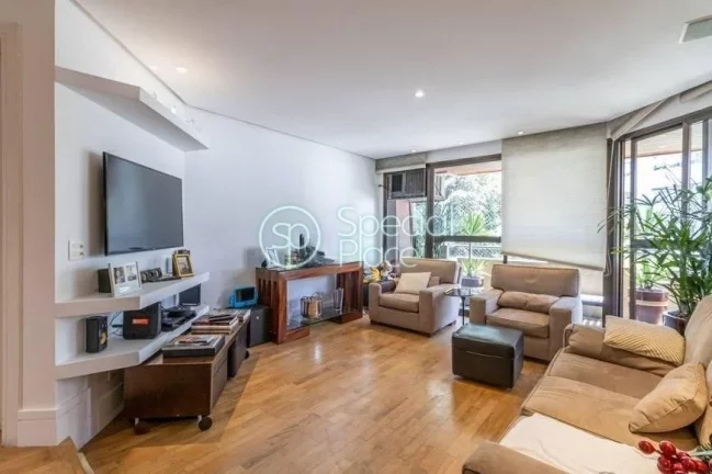 Imagem 121 metros 2 dormitórios 2 suítes 4 banheiros 2 vagas Ótimo apartamento em Moema Pássaros, próx...