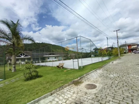 Imagem Terreno em Condomínio para Venda em Teresópolis / RJ no bairro Vargem Grande