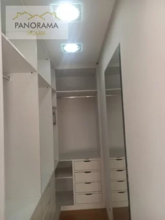 Imagem DISPONÍVEL PARA VENDA