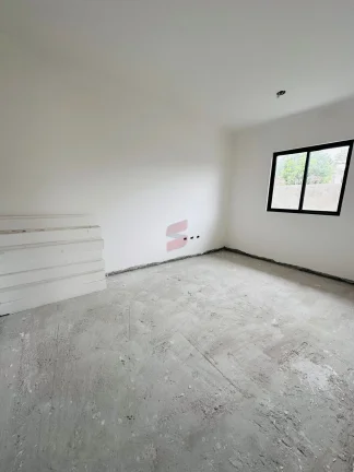 Imagem CASA com 3 dormitórios à venda com 92.2m² por R$ 740.000,00 no bairro BONECA DO IGUACU - SÃO JOSÉ DOS PINHAIS / PR