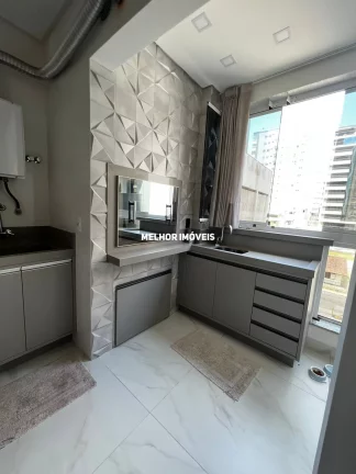 Imagem Apartamento Mobiliado a venda localizado em Meia Praia, Itapema - SC