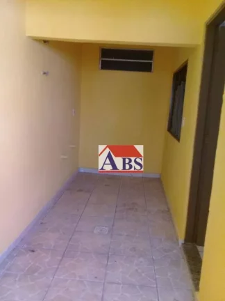 Imagem Duas casas sobrepostas em um terreno 10x30 , ótimo imóvel para renda, aceita troca por apartamento de maior valor em Santos ou Guarujá