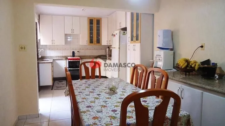 Imagem Casa à venda 5 Quartos, 6 Vagas, 237M², Vila Aquilino, Santo André - SP