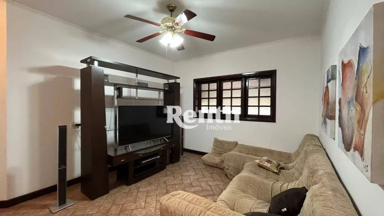 Imagem Sobrado com 3 dormitórios à venda por R$ 1.200.000 - Jardim América - Rio Claro/SP